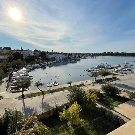 Διαμέρισμα Leo